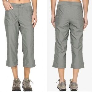 The North Face Horizon 2 Gray Capri Quick Dry Pants